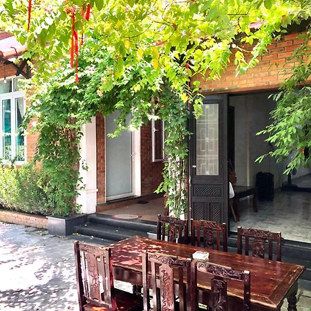 Q'Tropical Garden Homestay Hue Exterior photo