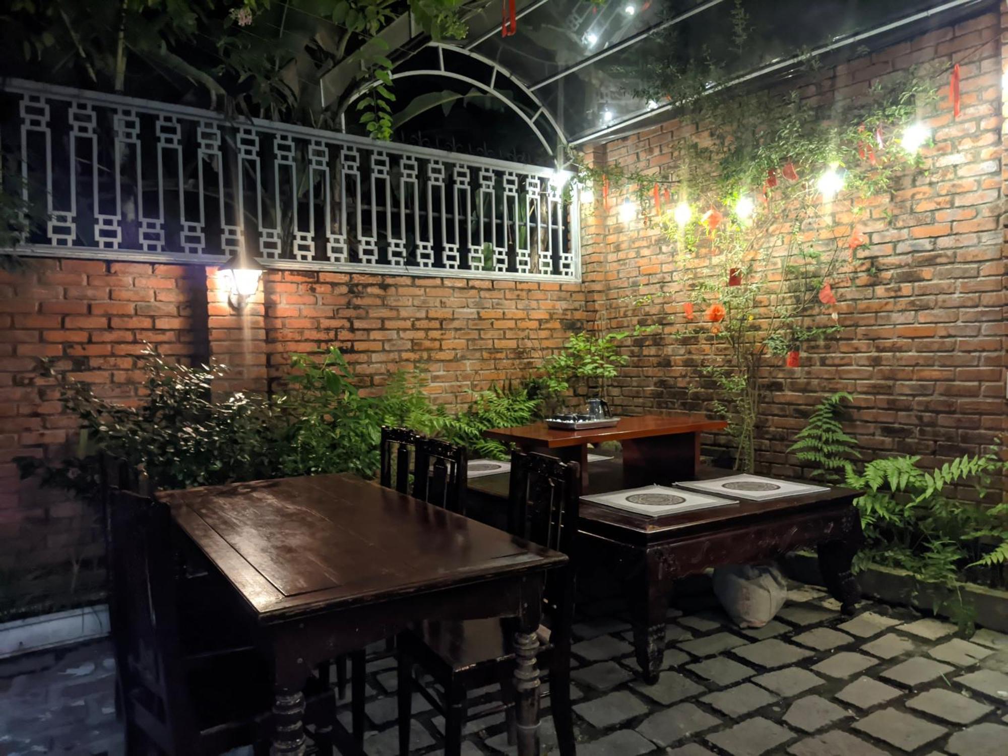 Q'Tropical Garden Homestay Hue Exterior photo