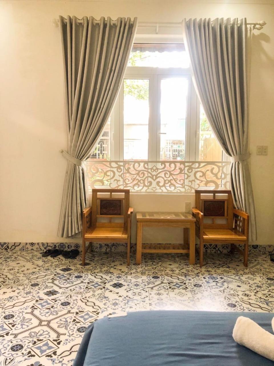 Q'Tropical Garden Homestay Hue Exterior photo