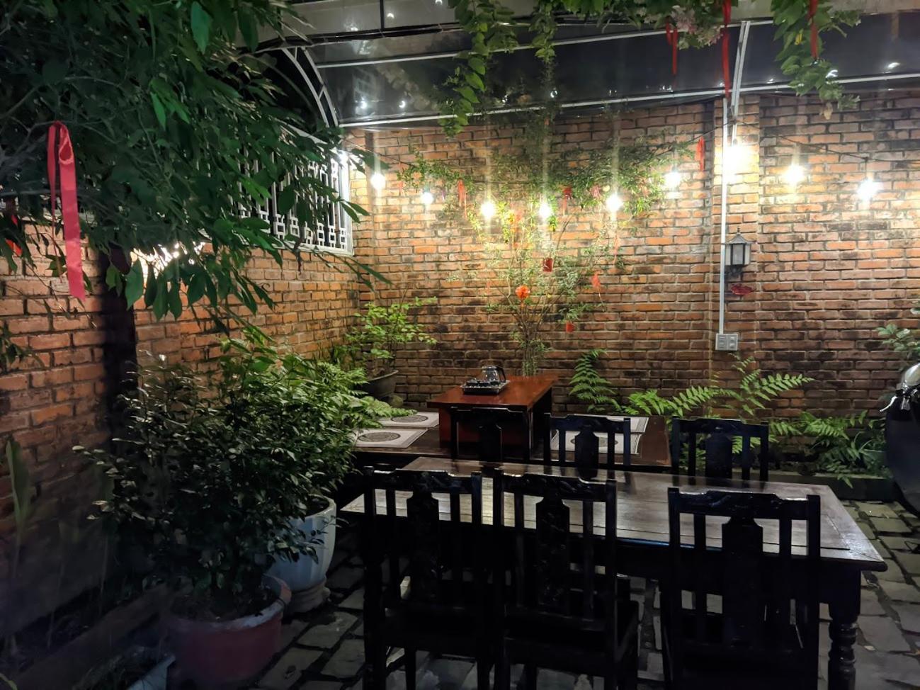 Q'Tropical Garden Homestay Hue Exterior photo