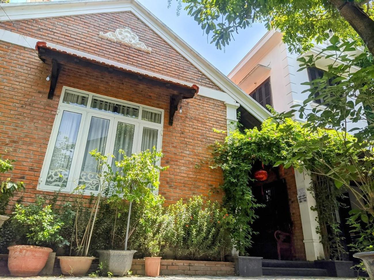 Q'Tropical Garden Homestay Hue Exterior photo